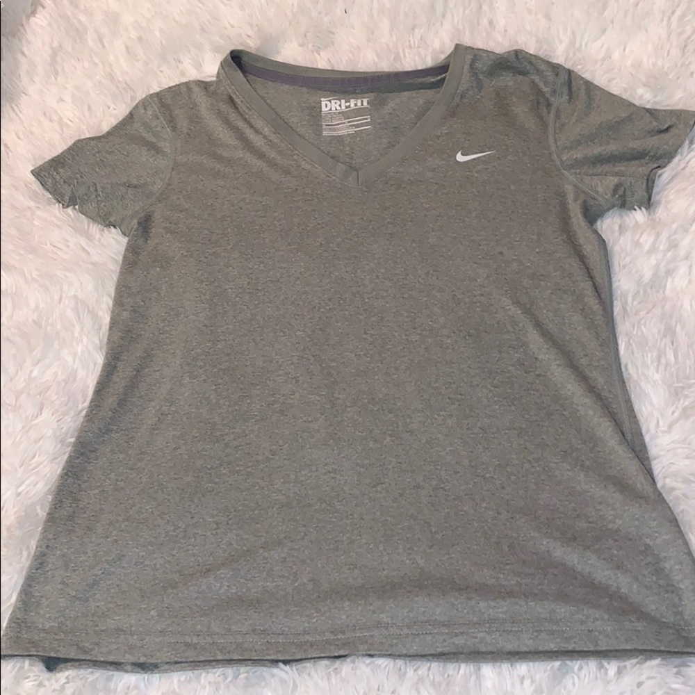 Nike dri fit vneck